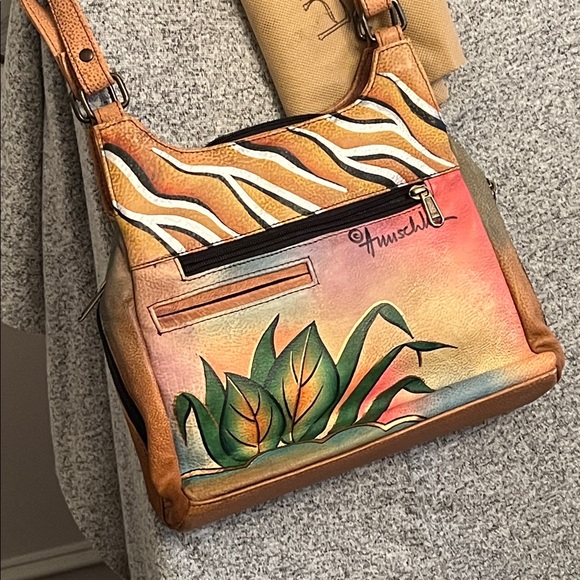 Anuschka one of a kind Hand-Painted Leather Shoulder Bag - Picture 3 of 4